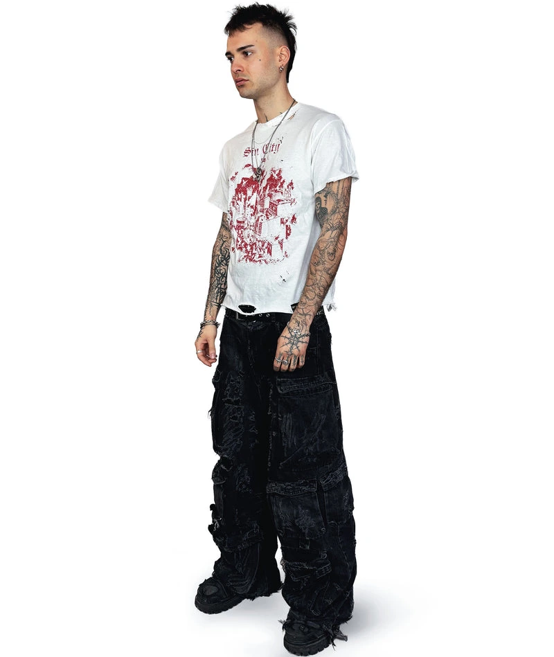 SIN CITY - DISTRESSED T-SHIRT | WHITE/RED UNISEX - Image 3